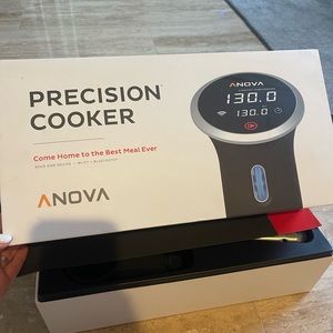 Nova Sous Vide Device with WiFi and Blutooth. Never used
